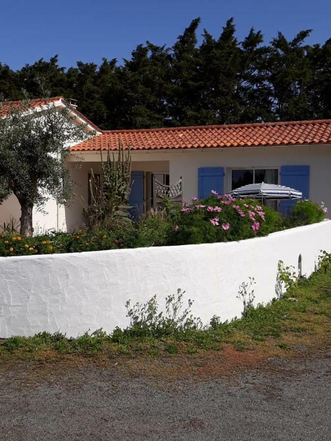Le Marais Chevalier Villa Bouin  Buitenkant foto
